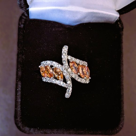 Stunning Lady's Artisan 925 Sterling Silver Ring w/ Amber and Clear CZ's - Picture 4 of 4